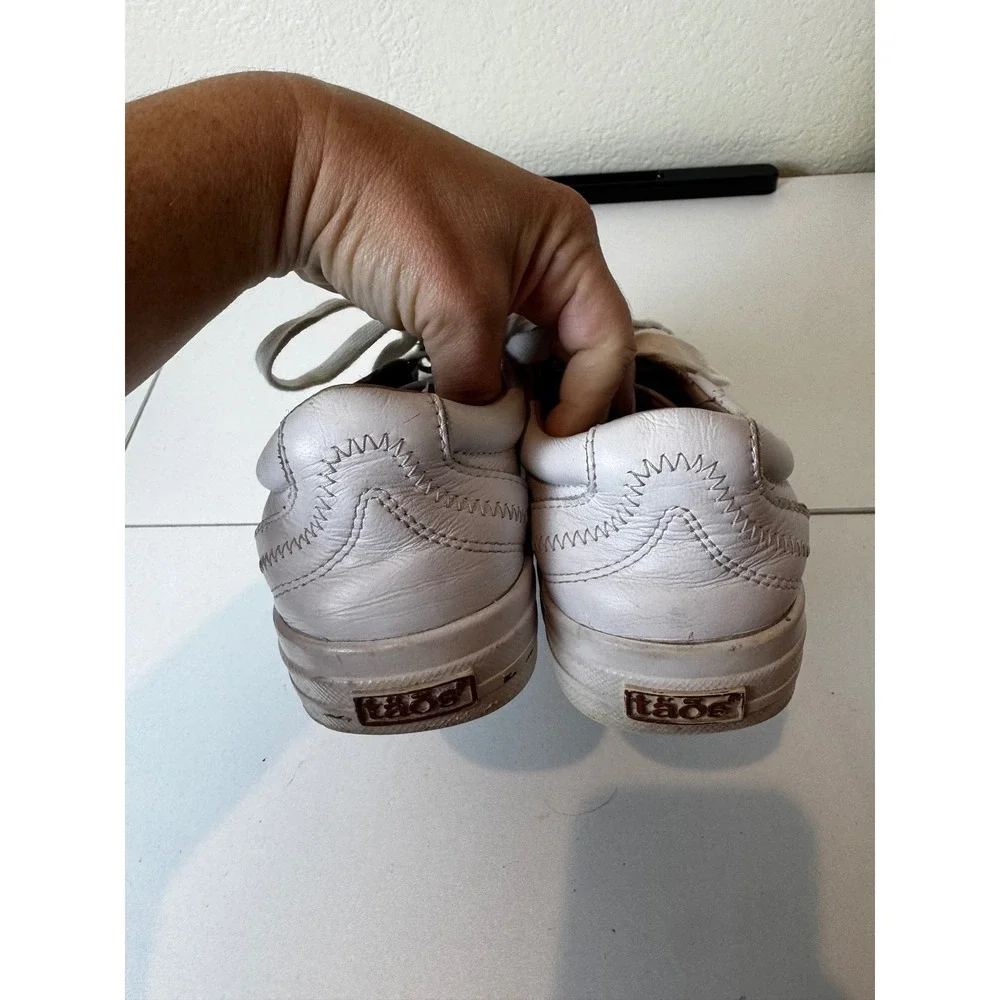 Taos Plim Soul Lux White Leather Sneakers Womens‎ 8.5 Comfort Walking Shoes